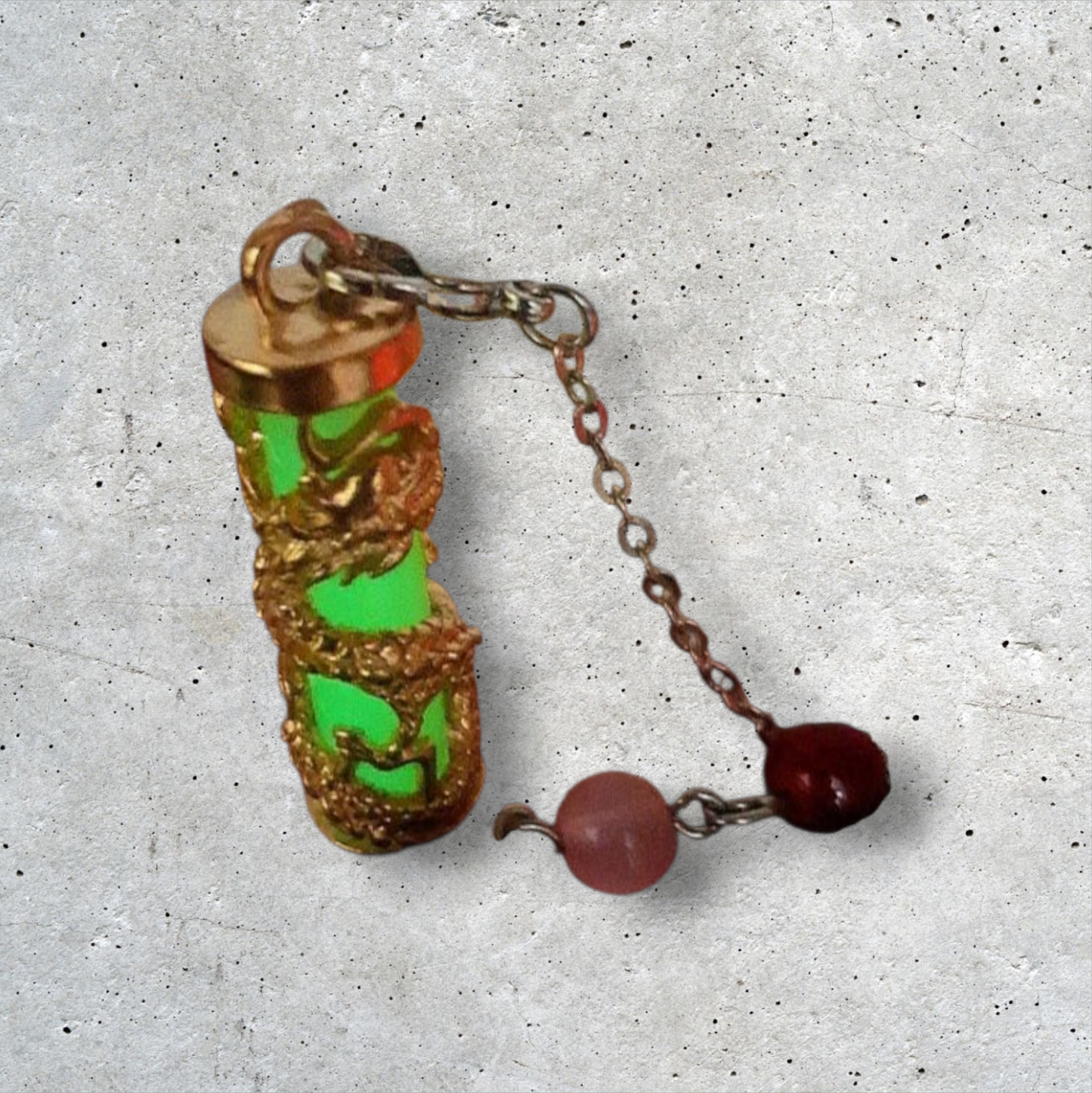 Yellow Glow In The Dark Pendulum & Necklace