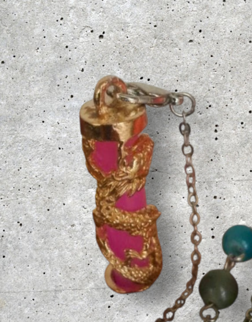 Red/Pink Glow In The Dark Pendulum & Necklace