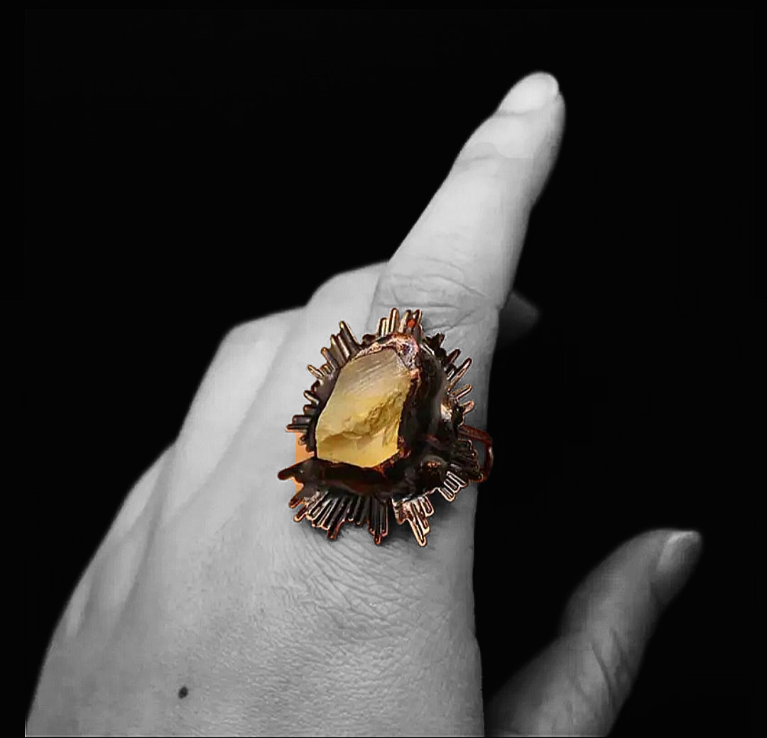 Stone Of Confidence & Positivity - Yellow Apatite Quartz Ritual Ring
