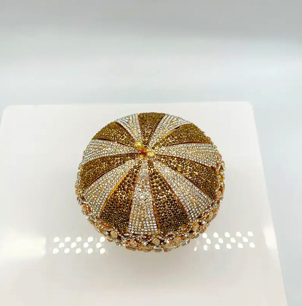 The Sky Isnt The Limit - Magnetic Abundance & Luck Transmuter - Gold / White Ritual Activated & Blessed Hot Air Ballon Purse